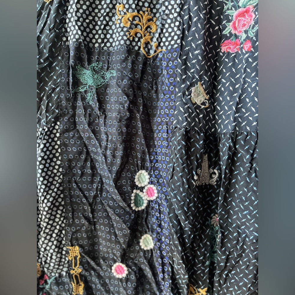 VHTF Johnny Was Black Floral Embroidered Patchwork Blouse Wonderland Quirky - Picture 10 of 10